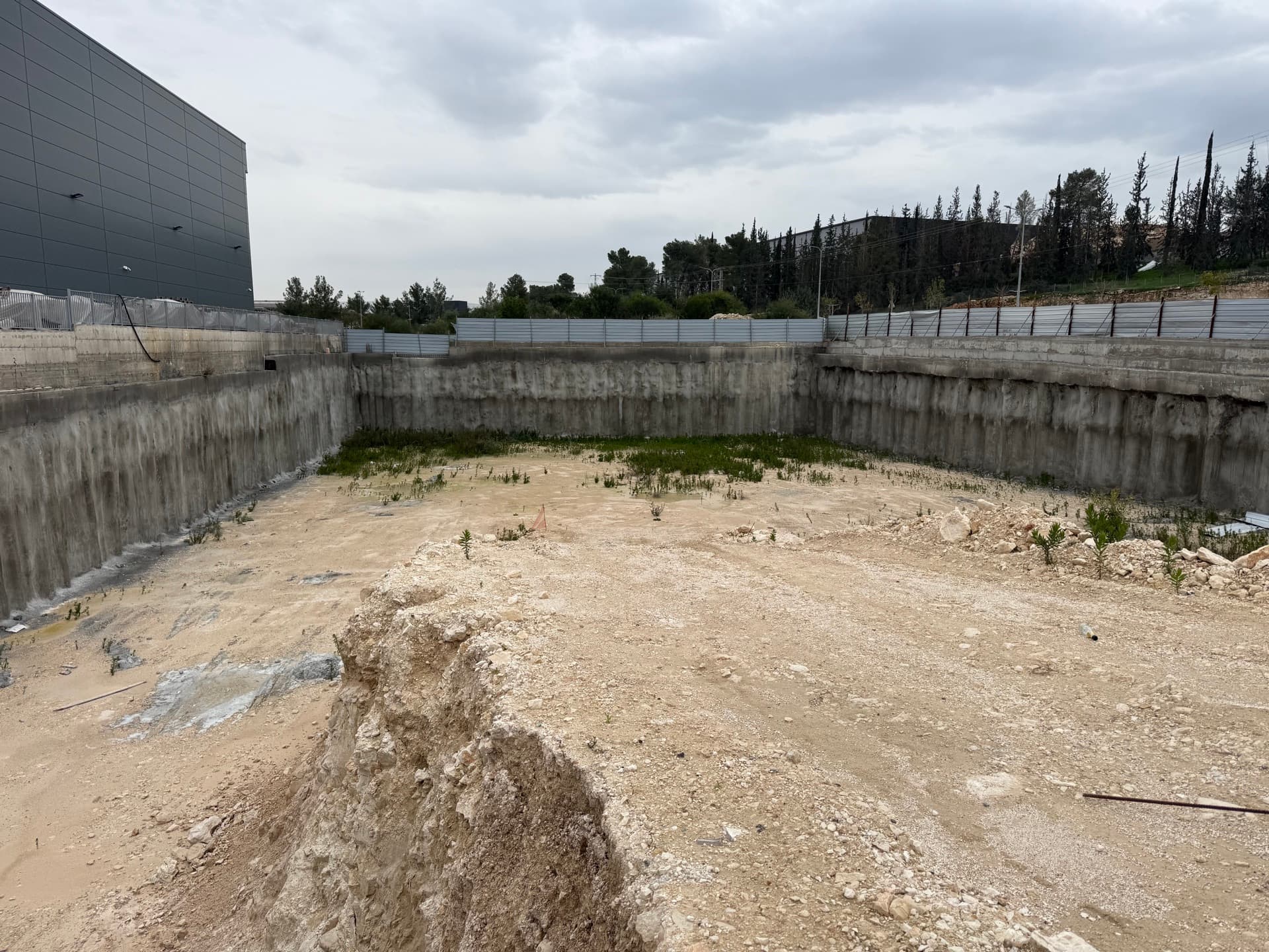 Logistics and distribution property in Har Tuv B, Beit Shemesh
