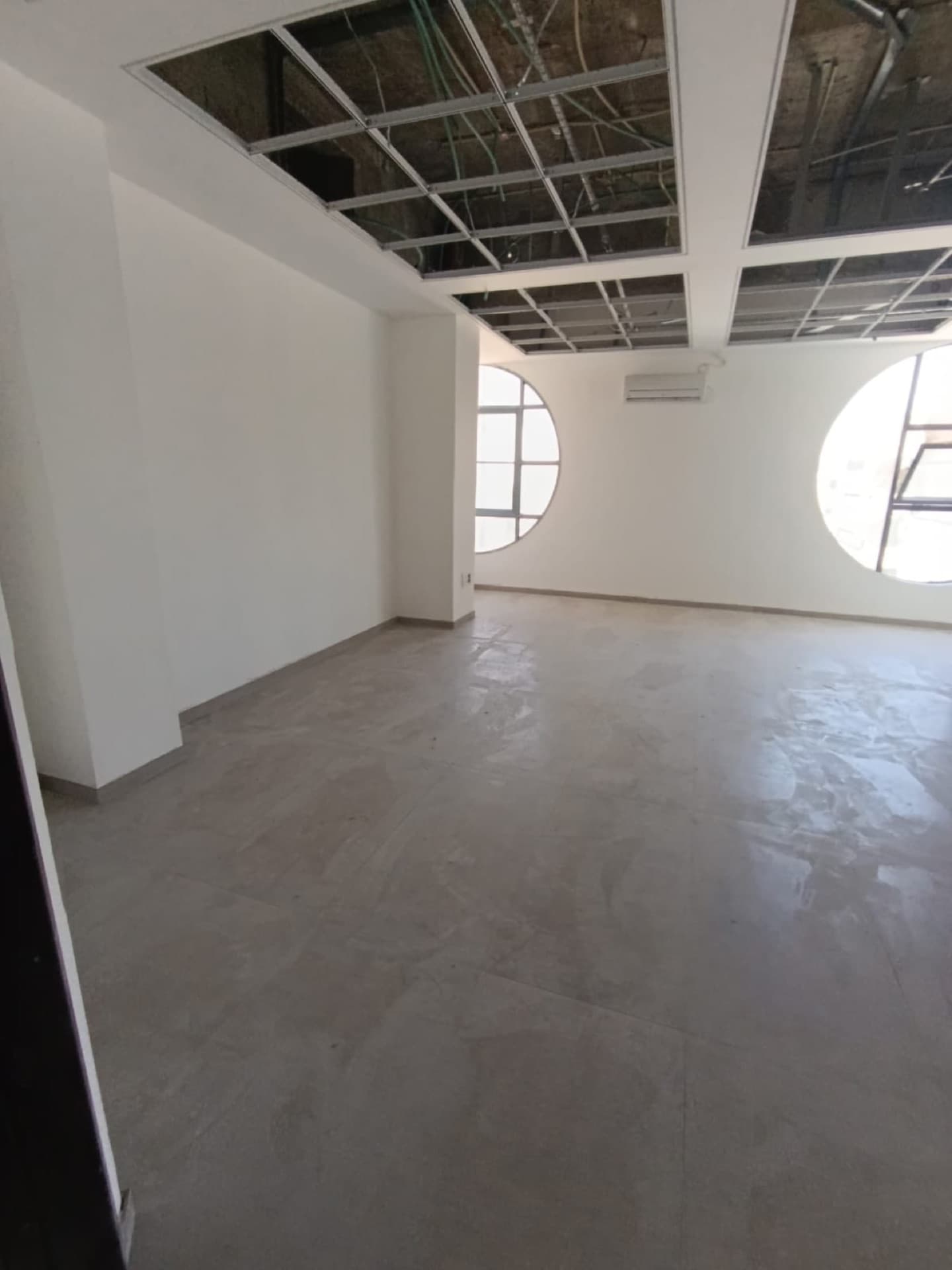 Commercial space for your next opportunity in Har Hotzvim, Jerusalem | 65 m² — image 2