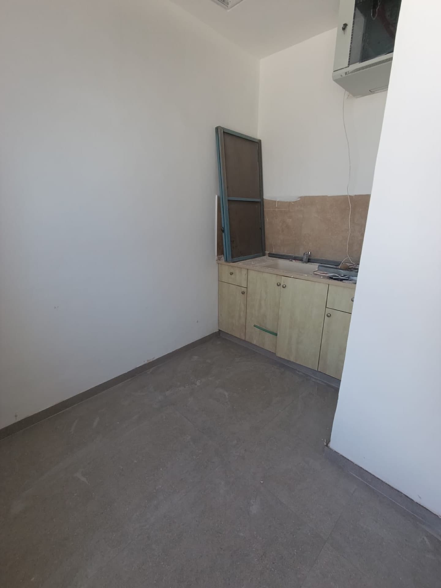 Commercial space for your next opportunity in Har Hotzvim, Jerusalem | 65 m² — image 4