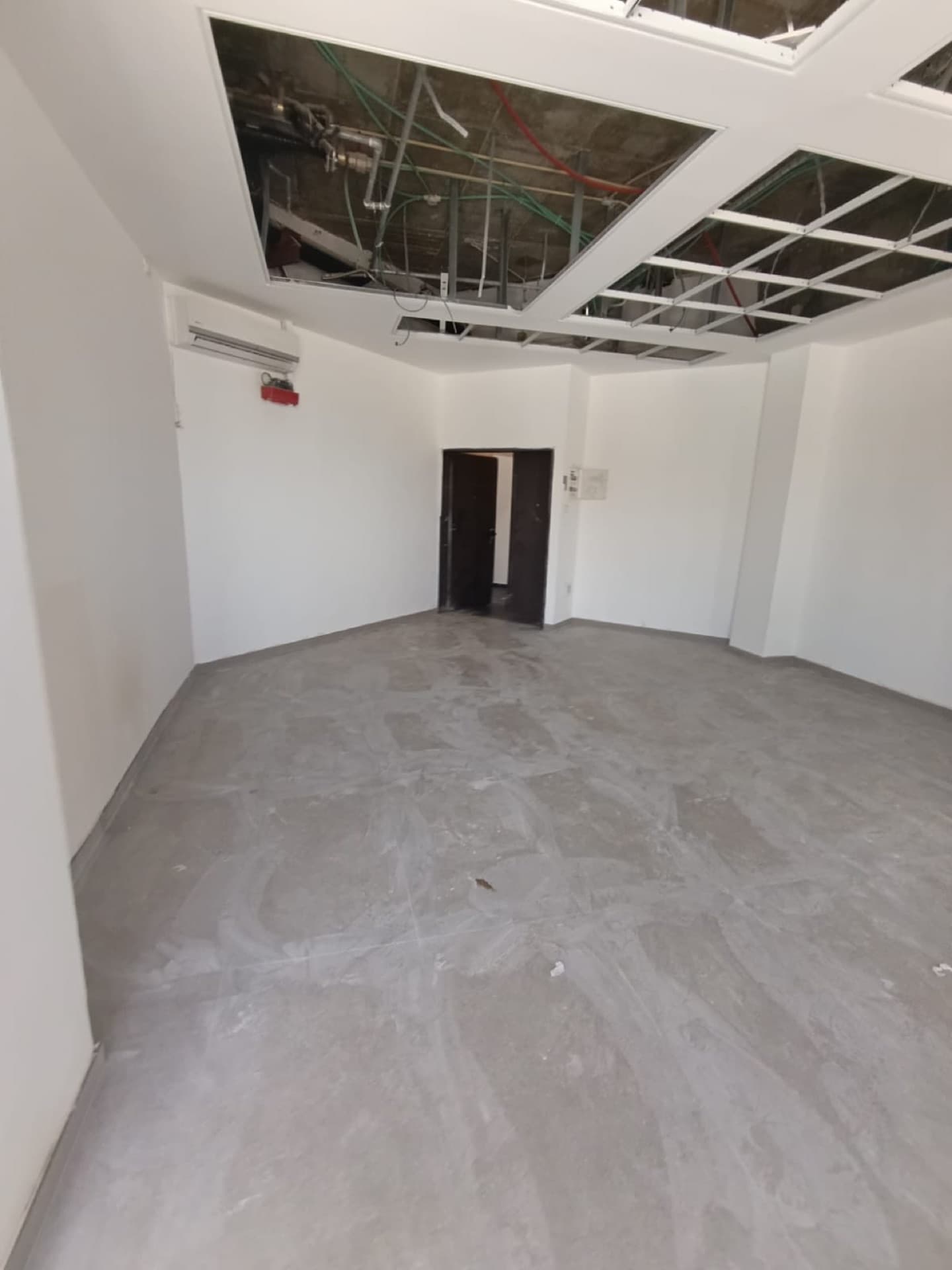 Commercial space for your next opportunity in Har Hotzvim, Jerusalem | 65 m² — image 5