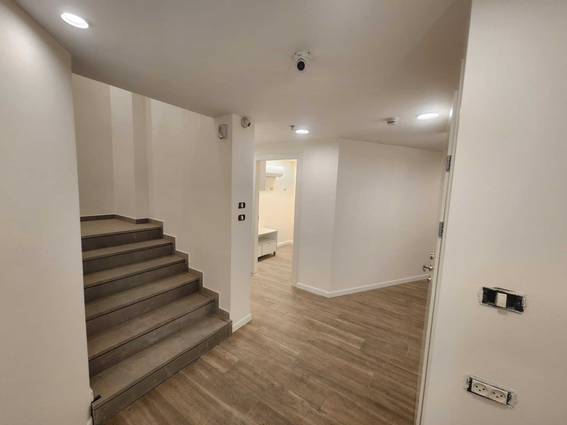 For rent: Parking property in City Center, Jerusalem — image 4