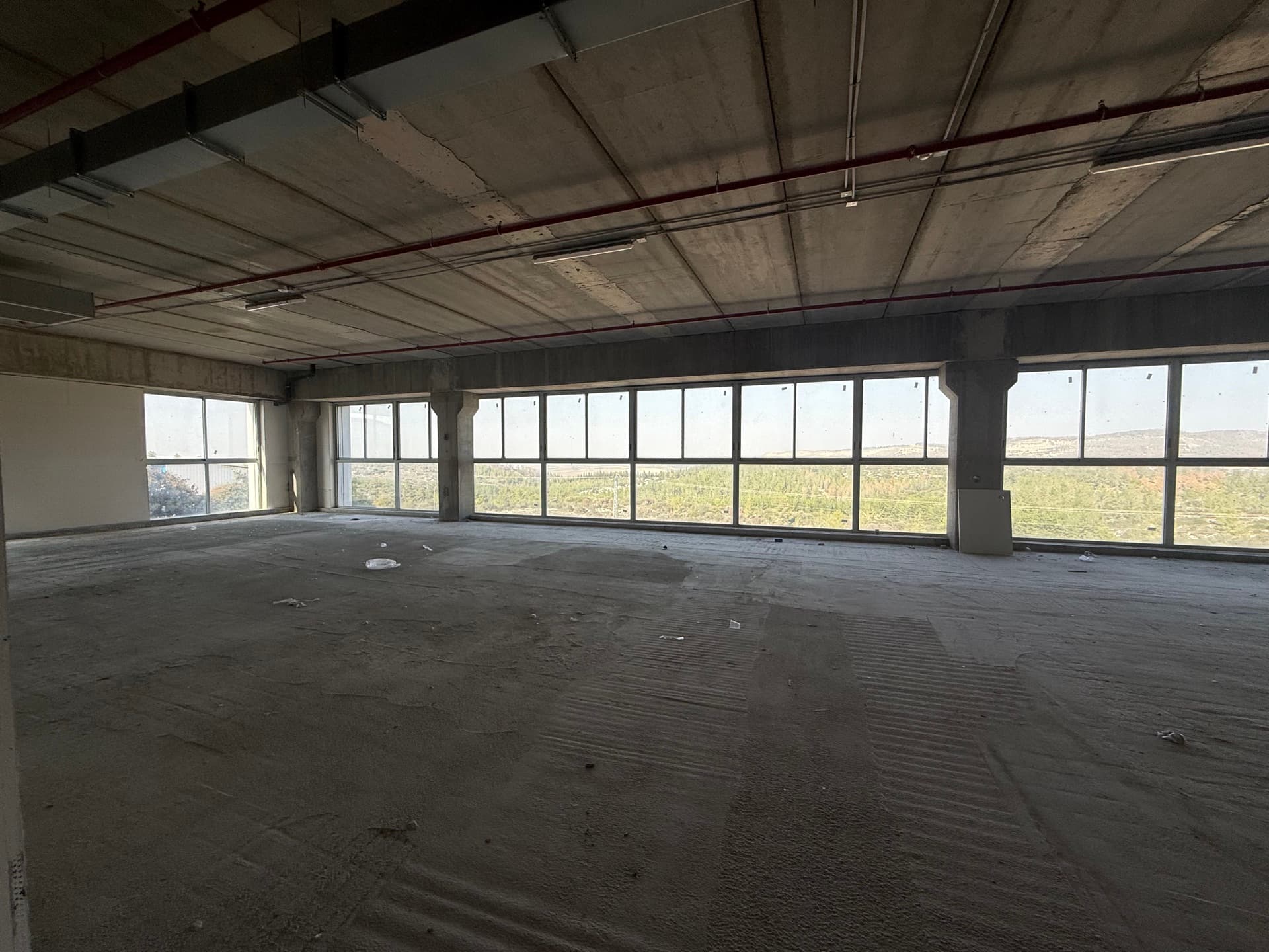 For rent: Office space for your next move in Brosh, Beit Shemesh | 333 m² — image 11