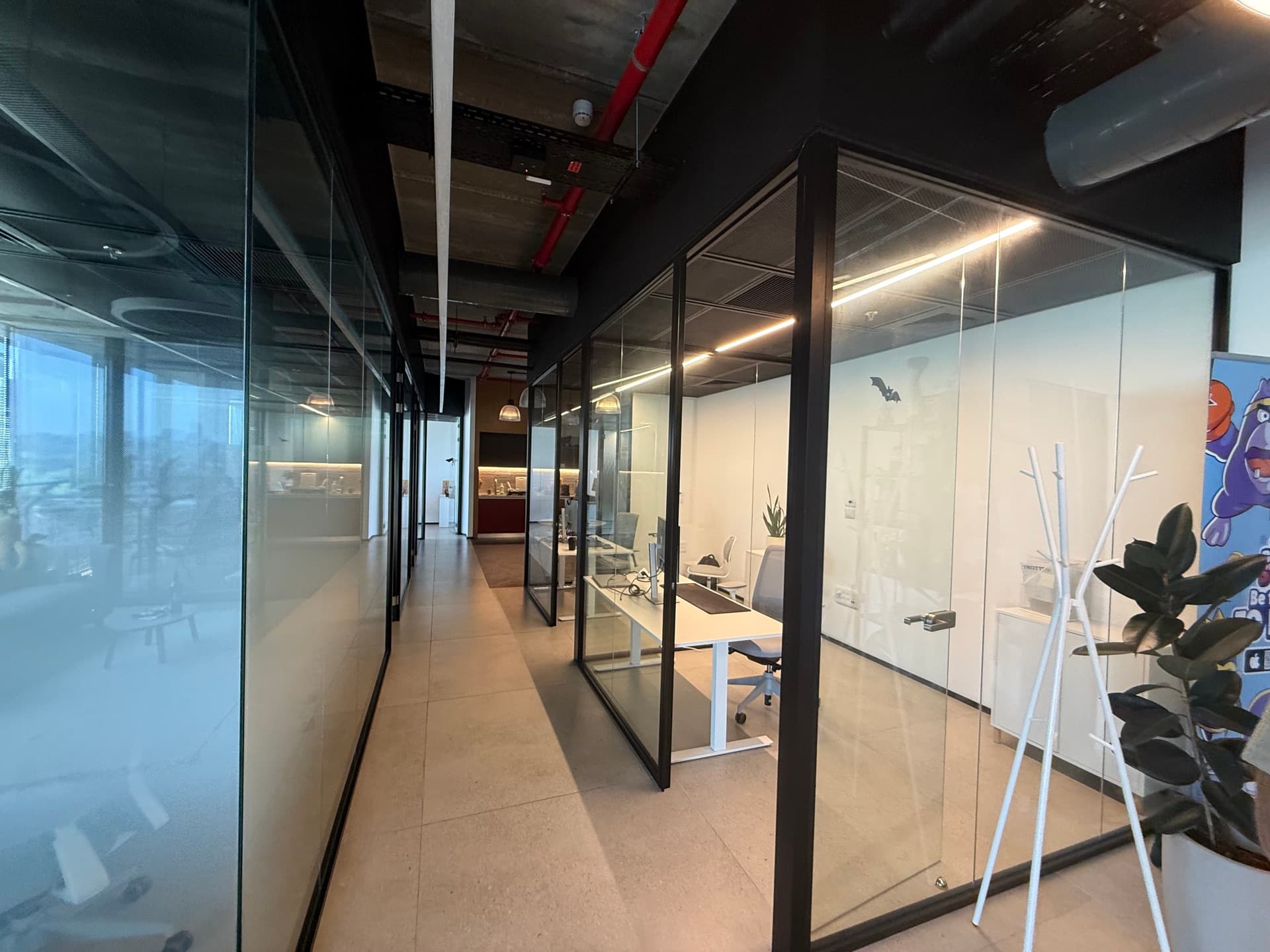 For rent: Office space for your next move in Tel Aviv | 290 m² — image 8