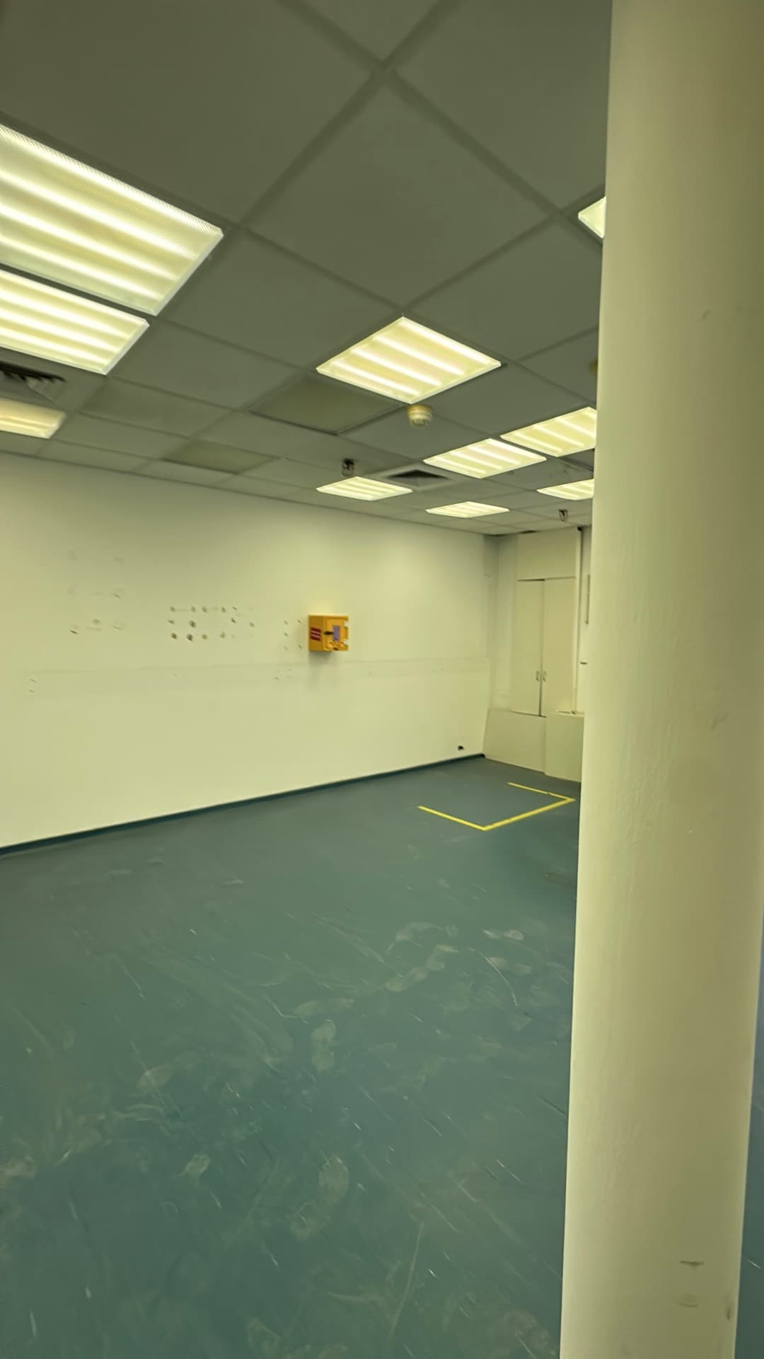 Industrial, storage and logistics space in Har Hotzvim, Jerusalem | 450 m²