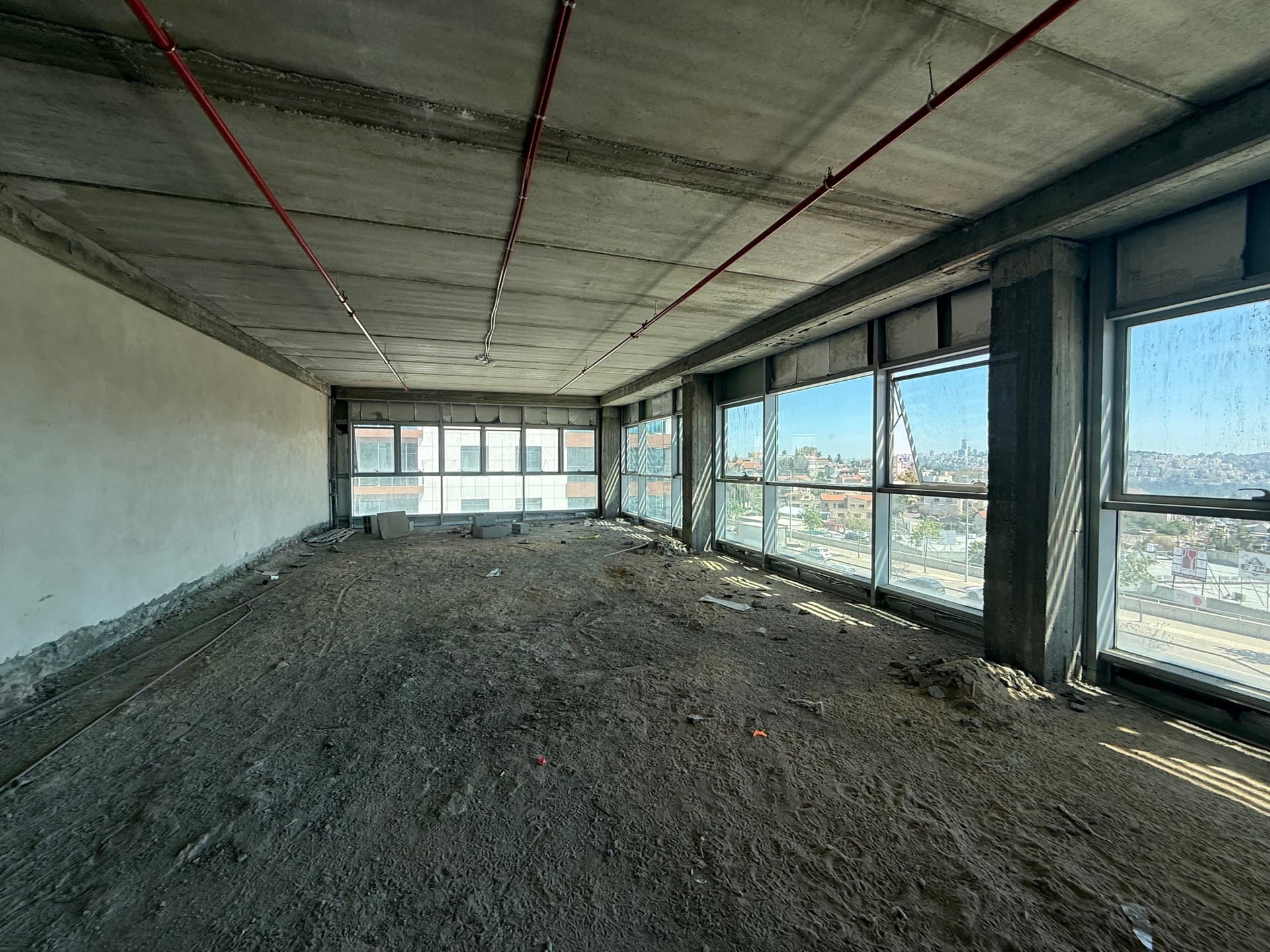 Office space for your next move in Mevaseret Zion | 1,850 m² — image 5