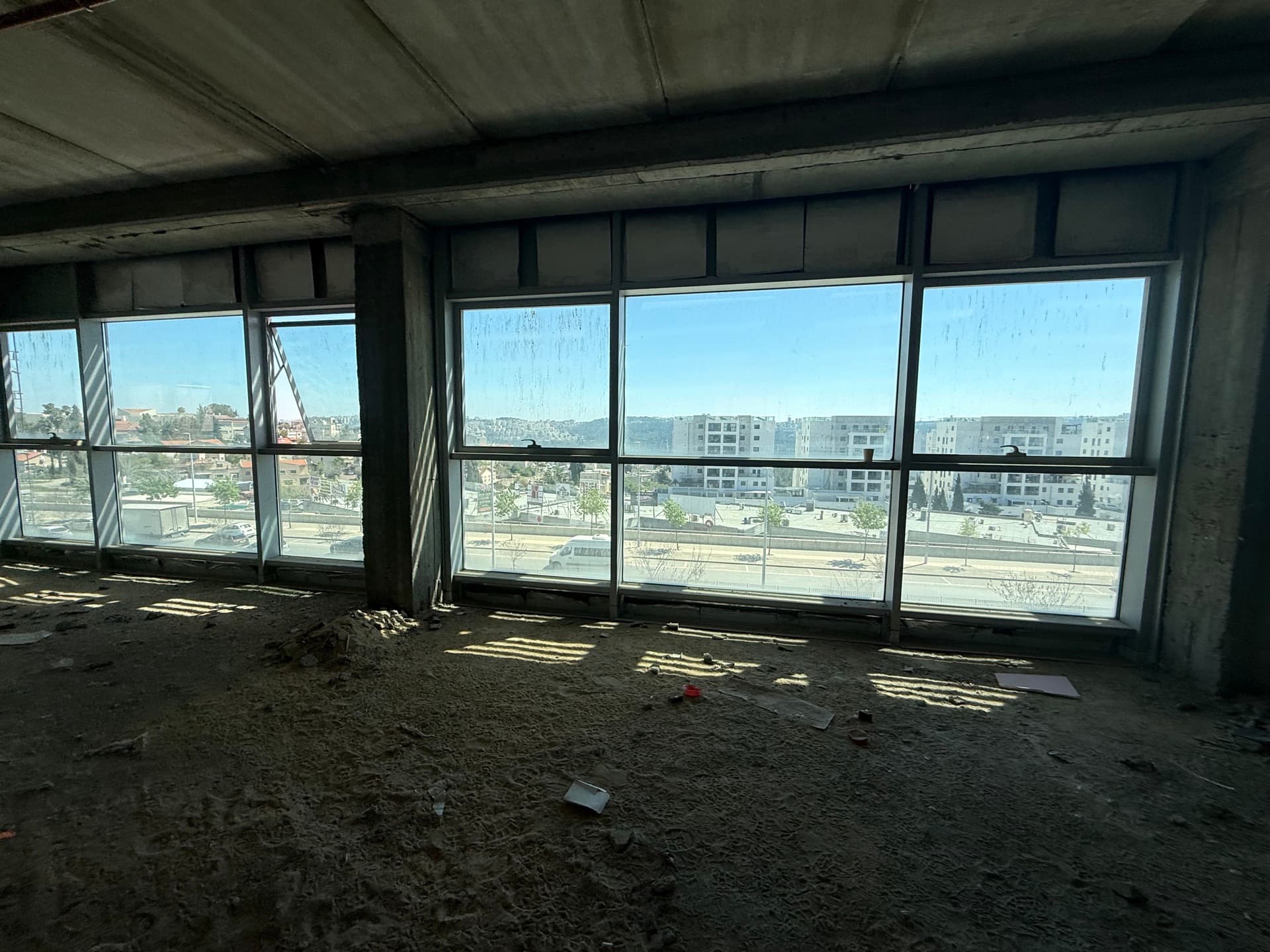 Office space for your next move in Mevaseret Zion | 1,850 m² — image 6