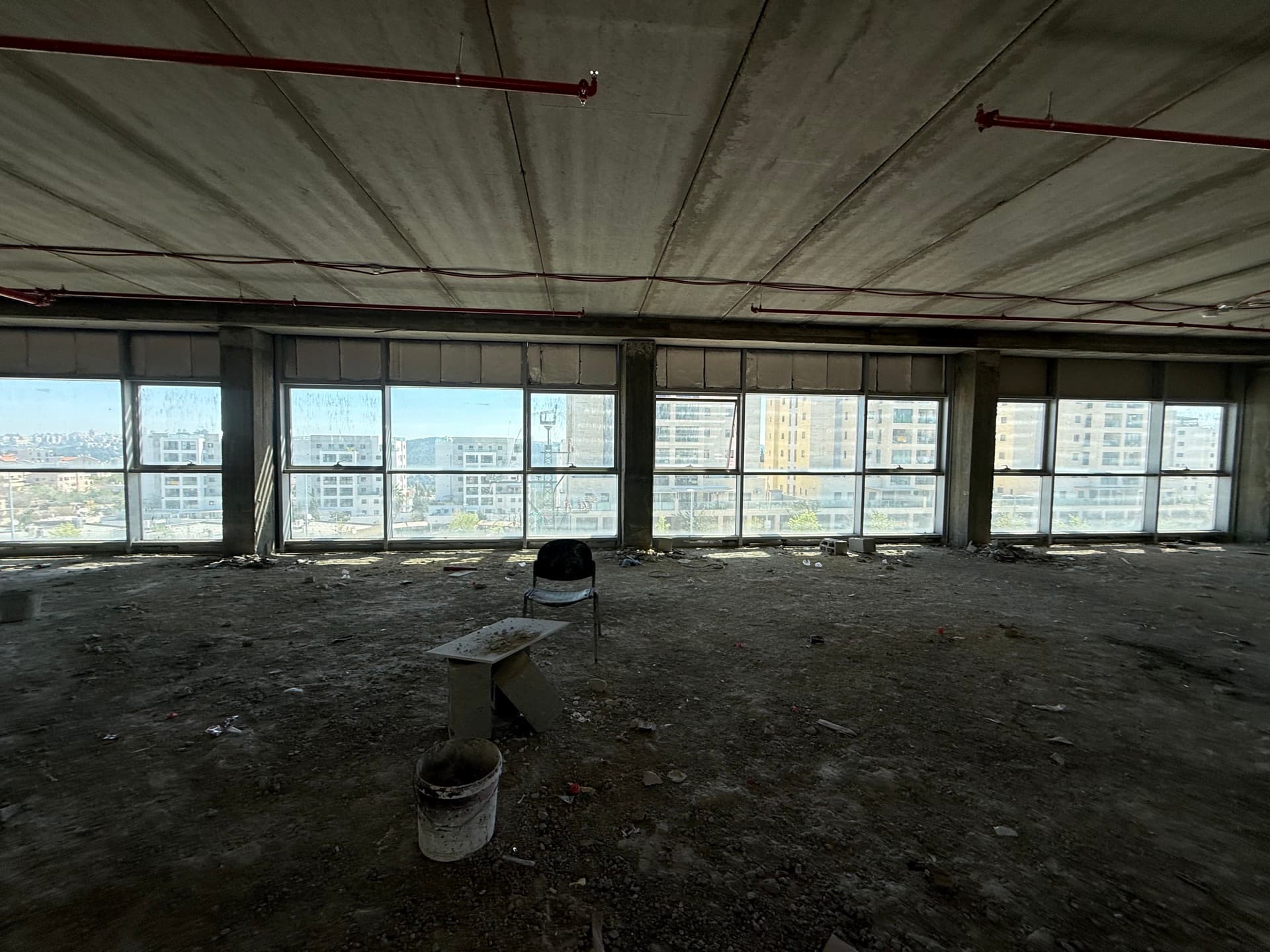Office space for your next move in Mevaseret Zion | 1,850 m² — image 10