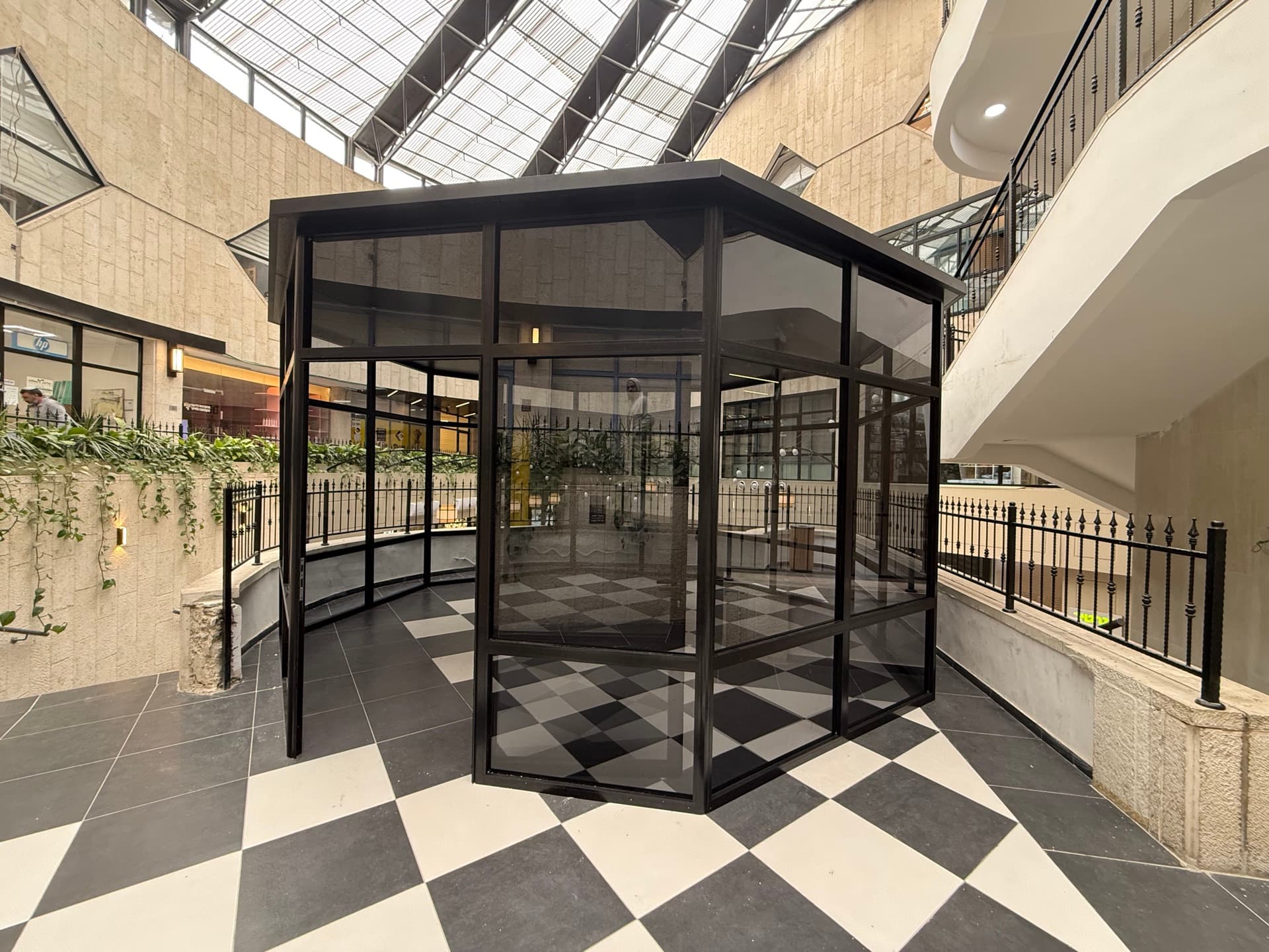 Commercial space for your next opportunity in Har Hotzvim, Jerusalem