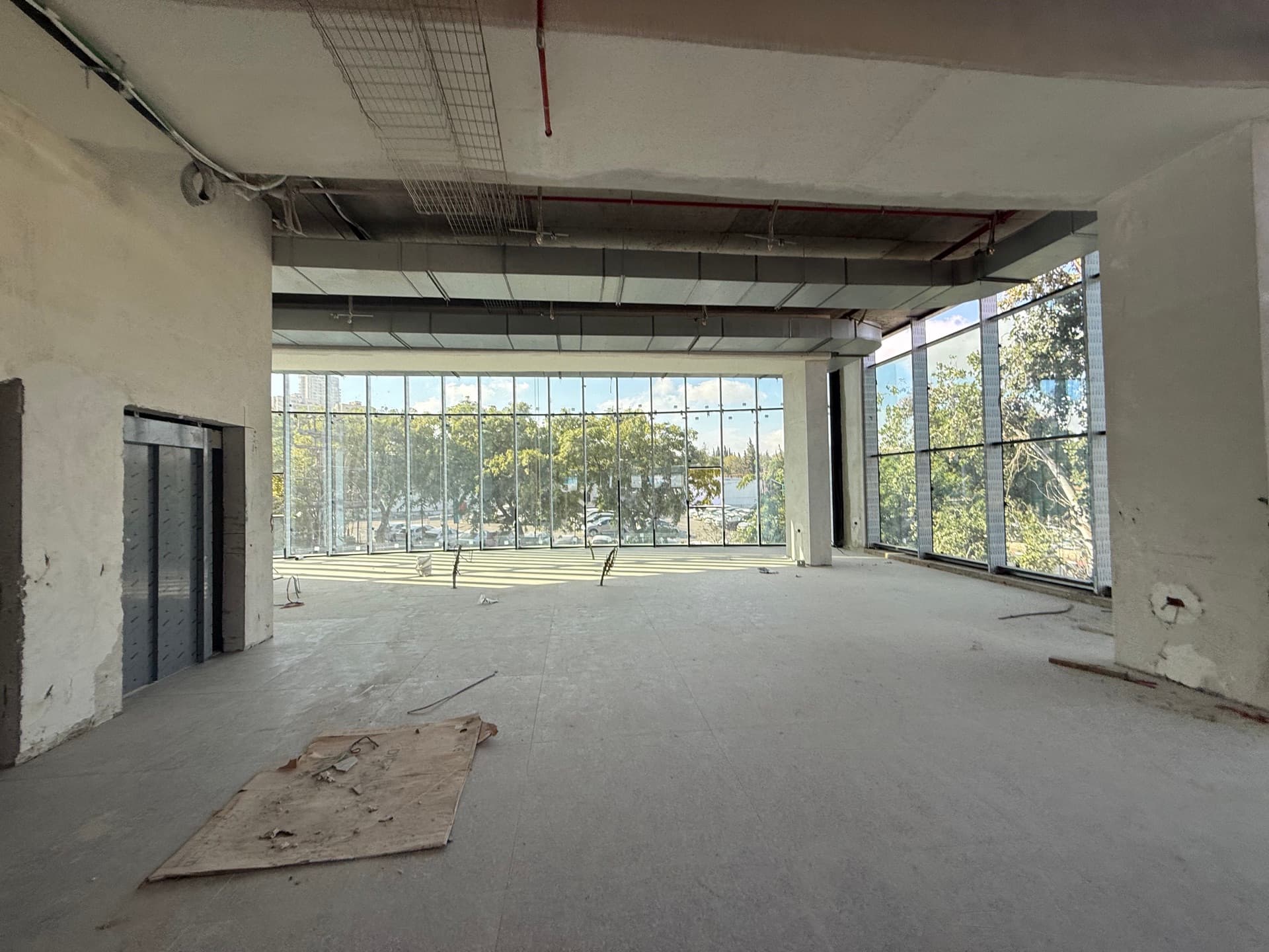 Industrial, storage and logistics space in Talpiot, Jerusalem — image 8