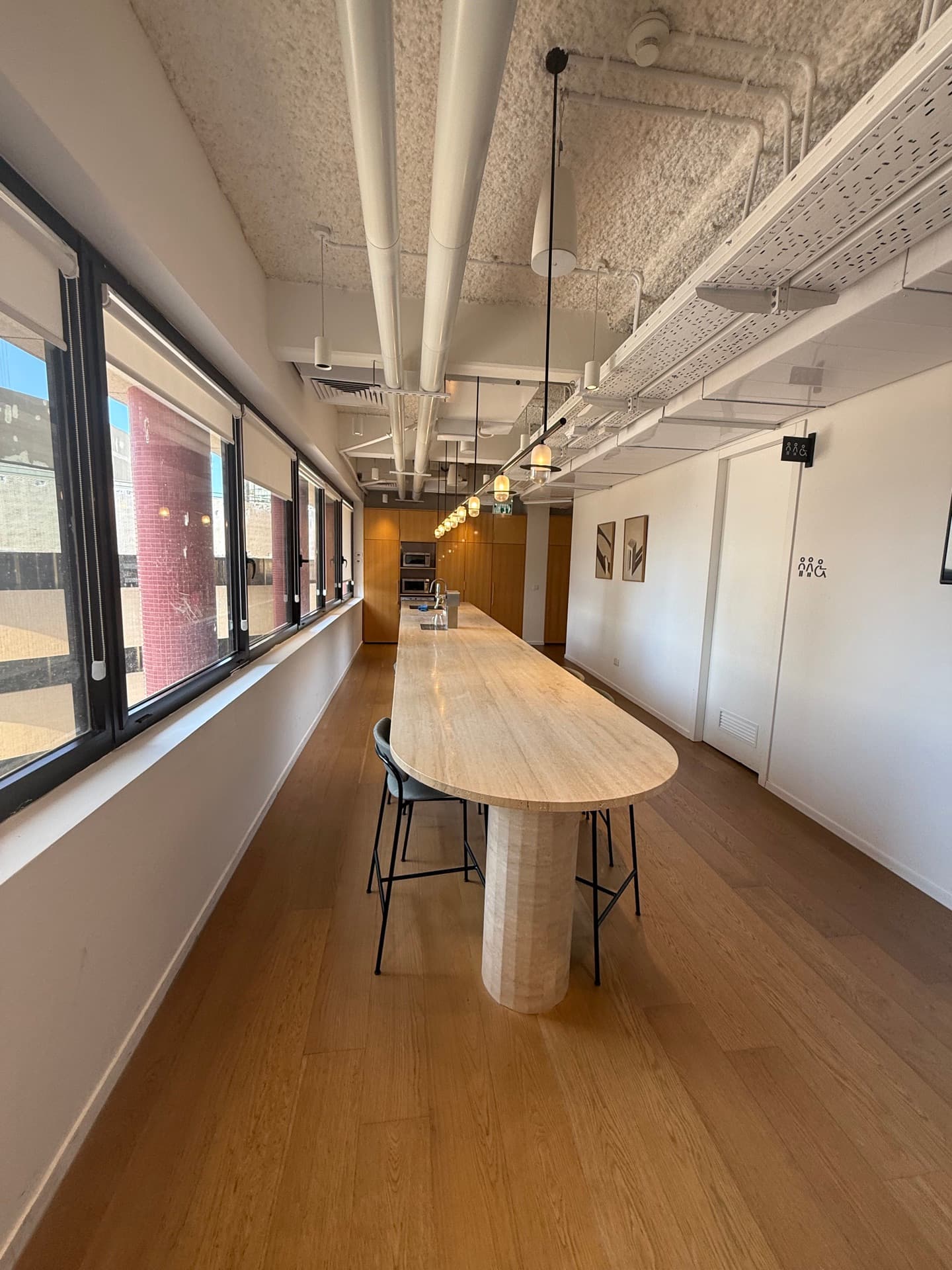 For rent: Office space for your next move in Riscified Building, Shaul HaMelech Street, Tel Aviv | 2,000 m² — image 6